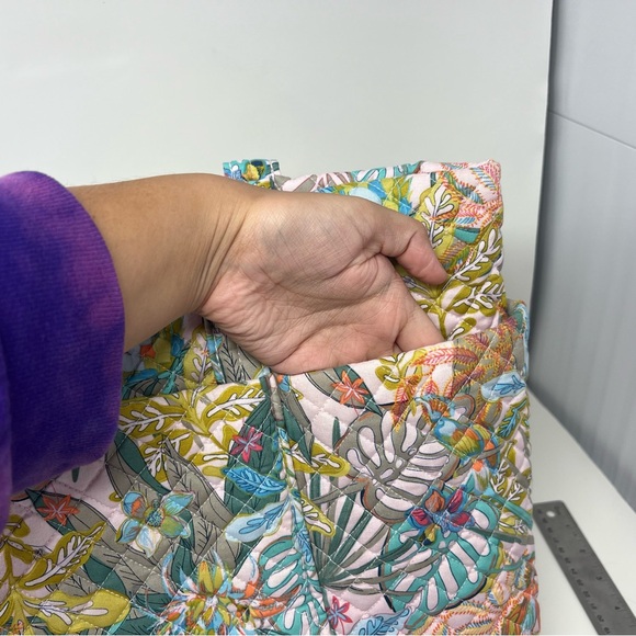 Vera Bradley recycled cotton tote bag in rainforest canopy - Picture 7 of 15